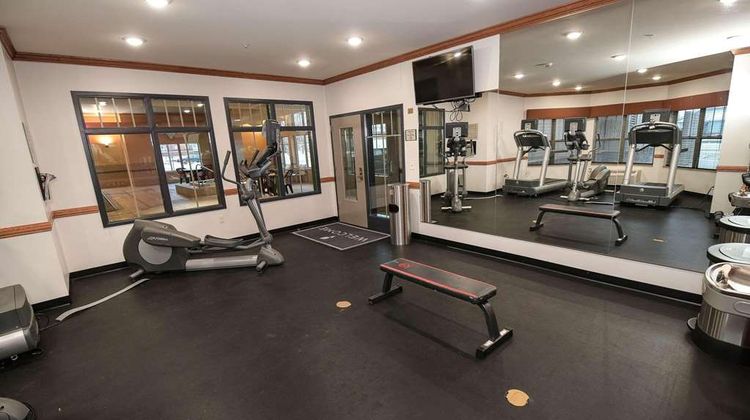 Country Inn & Suites Grand Forks Health