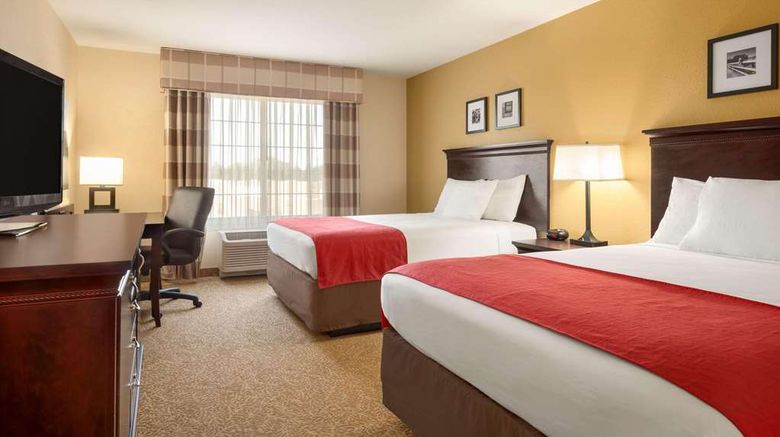 <b>Country Inn & Suites Minot Room</b>. Images powered by <a href="https://iceportal.shijigroup.com/" title="IcePortal" target="_blank">IcePortal</a>.