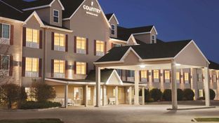 Country Inn & Suites Bismarck