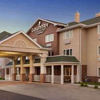 Country Inn & Suites Lincoln North