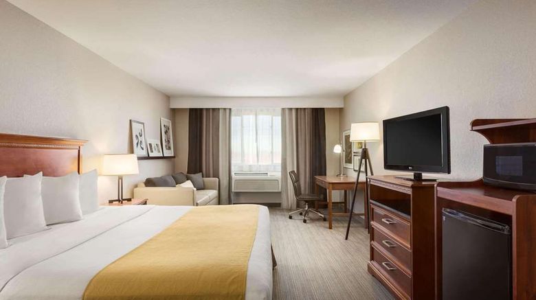 <b>Country Inn & Suites Sidney Room</b>. Images powered by <a href="https://iceportal.shijigroup.com/" title="IcePortal" target="_blank">IcePortal</a>.