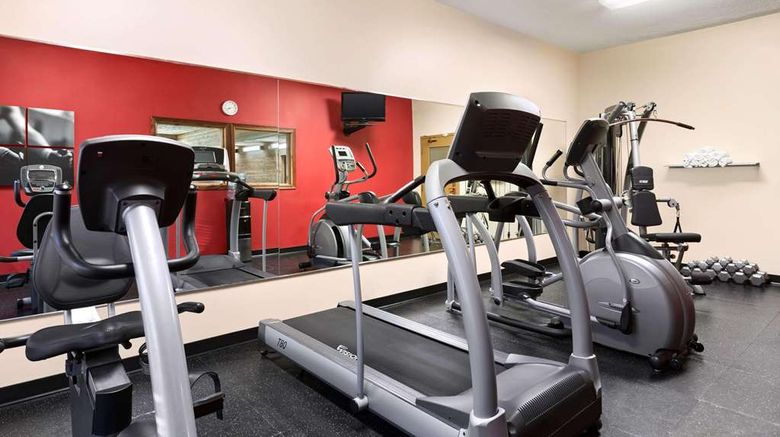 <b>Country Inn & Suites Kearney Health</b>. Images powered by <a href="https://iceportal.shijigroup.com/" title="IcePortal" target="_blank">IcePortal</a>.