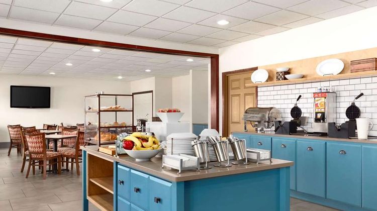 Country Inn & Suites Kearney Restaurant
