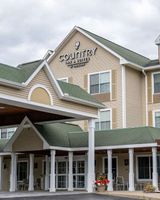 Country Inn & Suites Lake George Queensbury