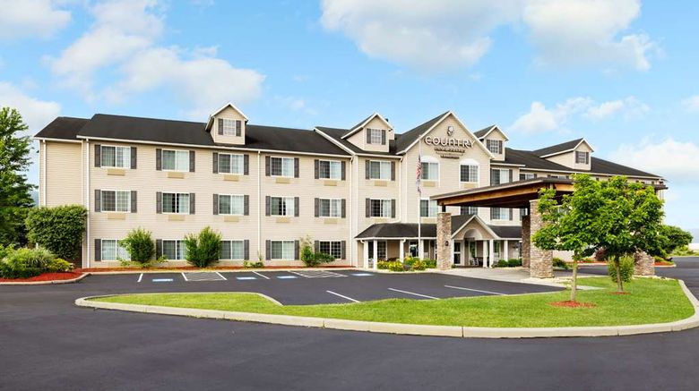 <b>Country Inn & Suites Big Flats Elmira Exterior</b>. Images powered by <a href="https://iceportal.shijigroup.com/" title="IcePortal" target="_blank">IcePortal</a>.