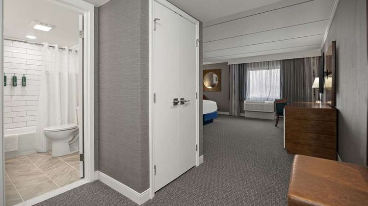 Radisson Hotel Corning Suite