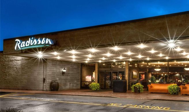 Radisson Hotel Corning Exterior