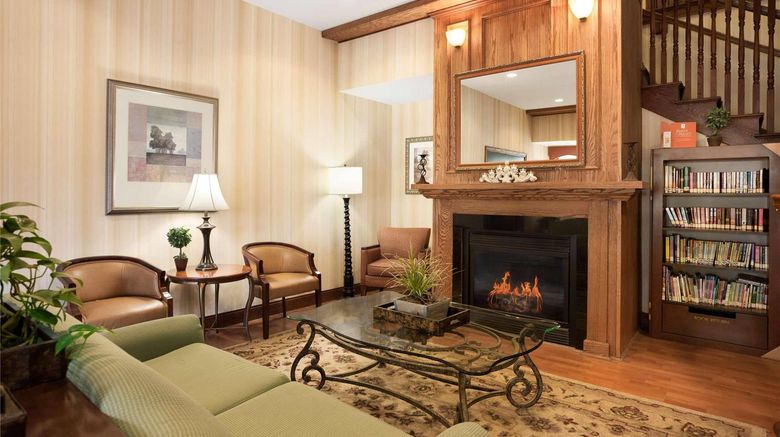 <b>Country Inn & Suites Ithaca Lobby</b>. Images powered by <a href="https://iceportal.shijigroup.com/" title="IcePortal" target="_blank">IcePortal</a>.