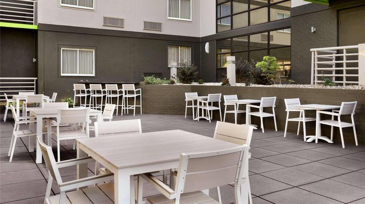 Radisson Inn Akron/Fairlawn Exterior