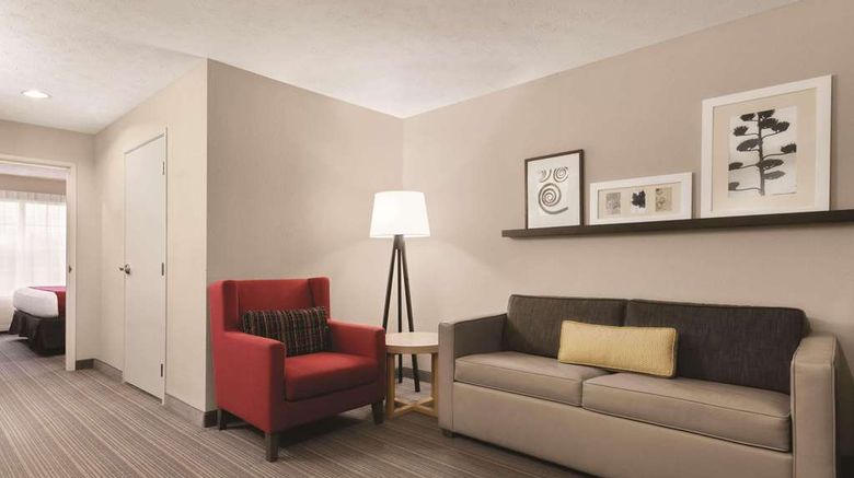 <b>Country Inn & Suites Fairborn South Suite</b>. Images powered by <a href="https://iceportal.shijigroup.com/" title="IcePortal" target="_blank">IcePortal</a>.