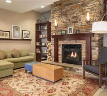 Country Inn & Suites Lima Lobby