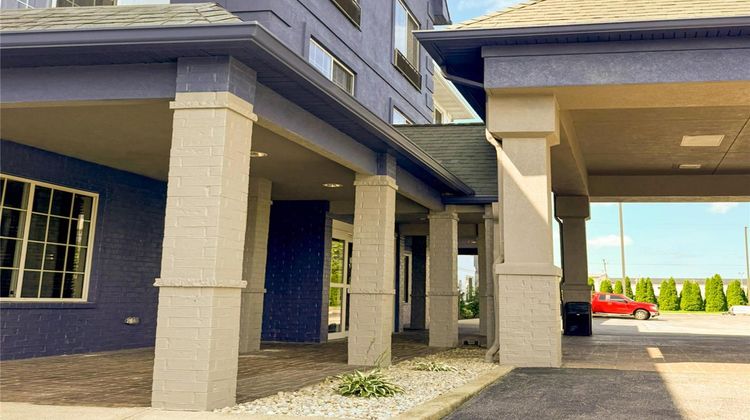Country Inn & Suites Lima Exterior