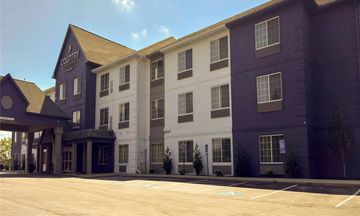Country Inn & Suites Lima