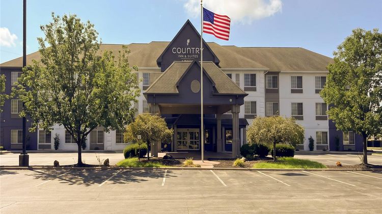 Country Inn & Suites Lima Exterior