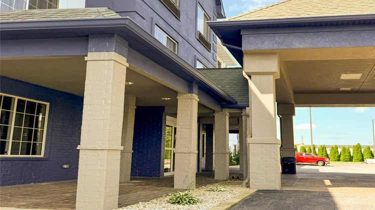 Country Inn & Suites Lima Exterior