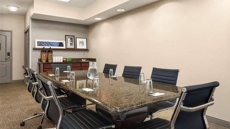 <b>Country Inn & Suites Lima Meeting</b>. Images powered by <a href="https://iceportal.shijigroup.com/" title="IcePortal" target="_blank">IcePortal</a>.