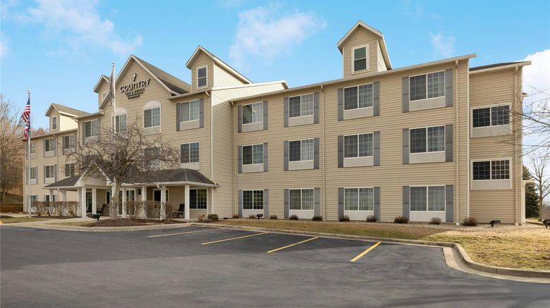 <b>Country Inn & Suites Springfield Exterior</b>. Images powered by <a href="https://iceportal.shijigroup.com/" title="IcePortal" target="_blank">IcePortal</a>.