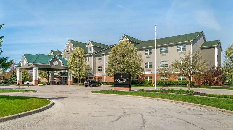 <b>Country Inn & Suites Toledo South Exterior</b>. Images powered by <a href="https://iceportal.shijigroup.com/" title="IcePortal" target="_blank">IcePortal</a>.