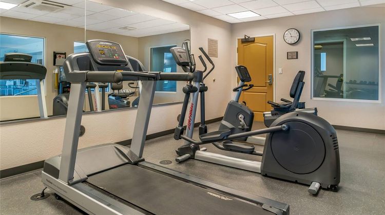 Country Inn & Suites Toledo South Health