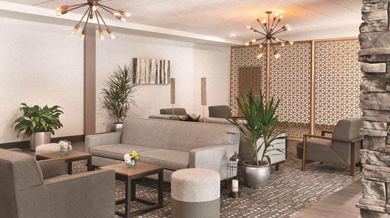 <b>Radisson Hotel Oklahoma City Airport Lobby</b>. Images powered by <a href="https://iceportal.shijigroup.com/" title="IcePortal" target="_blank">IcePortal</a>.