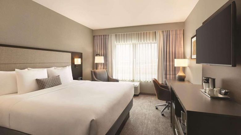 <b>Radisson Hotel Oklahoma City Airport Room</b>. Images powered by <a href="https://iceportal.shijigroup.com/" title="IcePortal" target="_blank">IcePortal</a>.