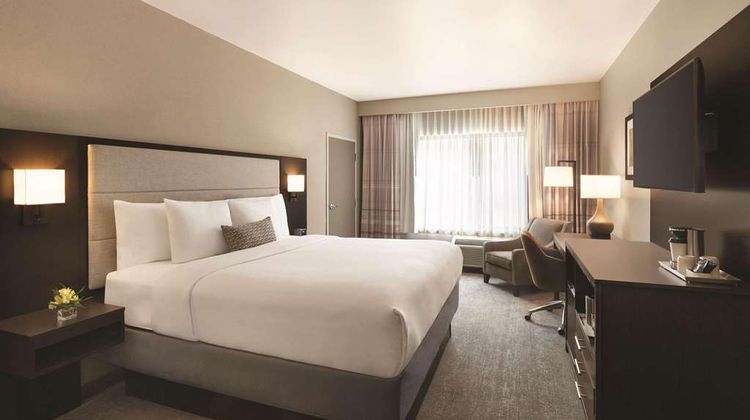 Radisson Hotel Oklahoma City Airport Suite