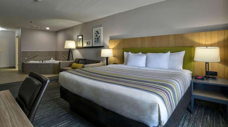 <b>Country Inn & Suites by Radisson Suite</b>. Images powered by <a href="https://iceportal.shijigroup.com/" title="IcePortal" target="_blank">IcePortal</a>.
