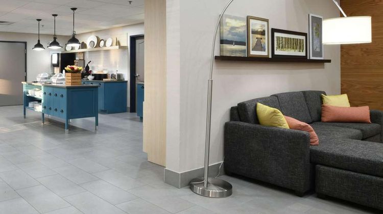 Country Inn & Suites by Radisson Lobby