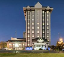 Country Inn & Suites Oklahoma City NW Exterior