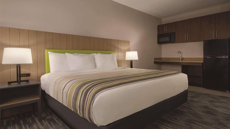 <b>Country Inn & Stes by Radisson Bricktown Room</b>. Images powered by <a href="https://iceportal.shijigroup.com/" title="IcePortal" target="_blank">IcePortal</a>.