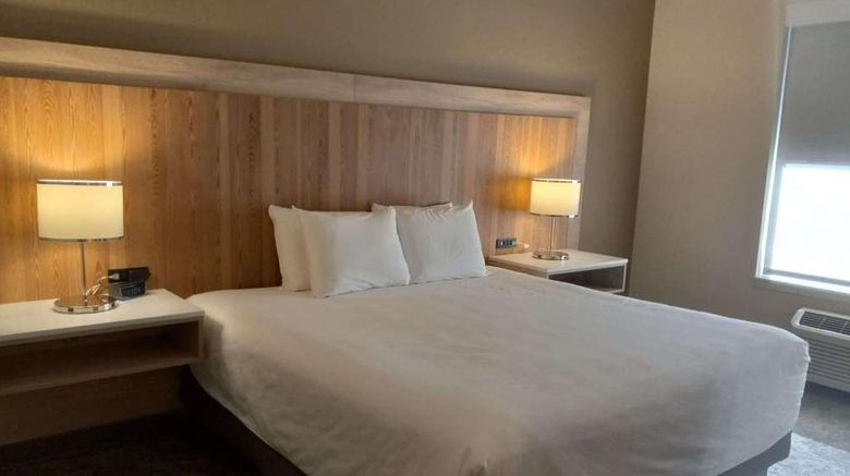 <b>Radisson Hotel Pendleton Airport Room</b>. Images powered by <a href="https://iceportal.shijigroup.com/" title="IcePortal" target="_blank">IcePortal</a>.