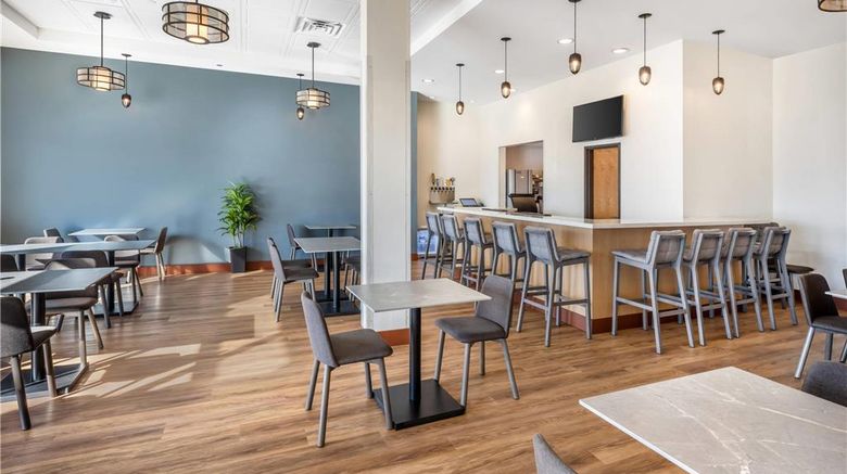 <b>Radisson Hotel Pendleton Airport Restaurant</b>. Images powered by <a href="https://iceportal.shijigroup.com/" title="IcePortal" target="_blank">IcePortal</a>.