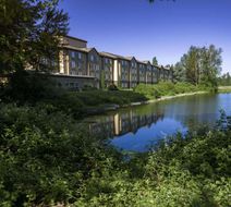 Radisson Hotel Portland Airport Exterior