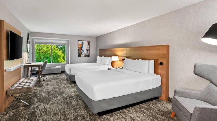 Radisson Hotel Portland Airport Room