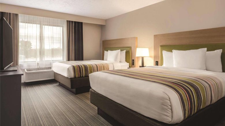 <b>Country Inn & Suites By Radisson, Erie Suite</b>. Images powered by <a href="https://iceportal.shijigroup.com/" title="IcePortal" target="_blank">IcePortal</a>.