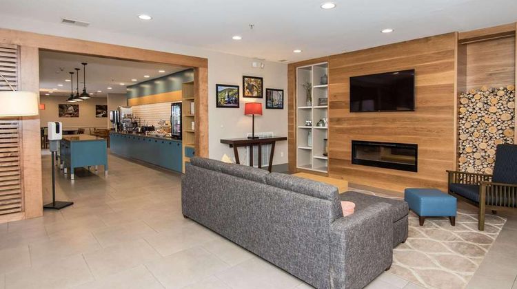 Country Inn & Suites Lehighton Jim Thorpe Lobby
