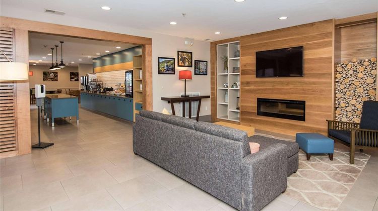 Country Inn & Suites Lehighton Jim Thorpe Lobby