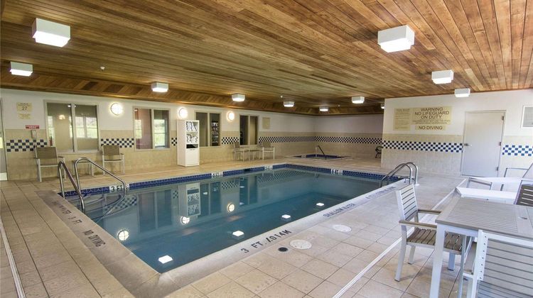 Country Inn & Suites Lehighton Jim Thorpe Pool