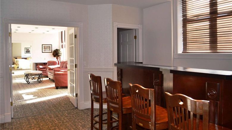<b>Radisson Lackawanna Station Hotel Suite</b>. Images powered by <a href="https://iceportal.shijigroup.com/" title="IcePortal" target="_blank">IcePortal</a>.