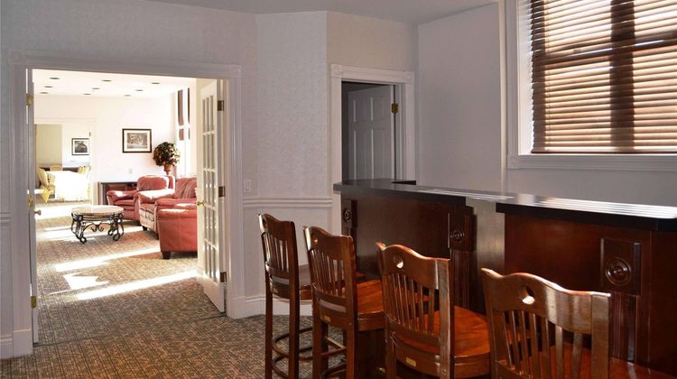Radisson Lackawanna Station Hotel Suite