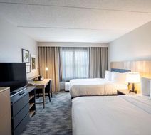 Country Inn & Sts by Radisson Penn State Room