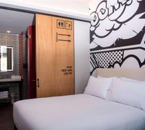 Radisson RED Miraflores Room