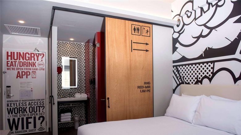 <b>Radisson RED Miraflores Room</b>. Images powered by <a href="https://iceportal.shijigroup.com/" title="IcePortal" target="_blank">IcePortal</a>.
