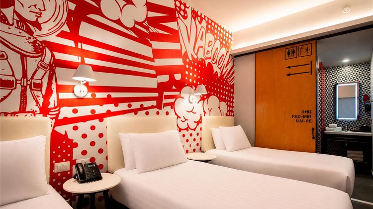Radisson RED Miraflores Room