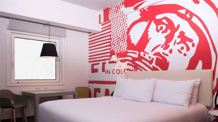 Radisson RED Miraflores Room