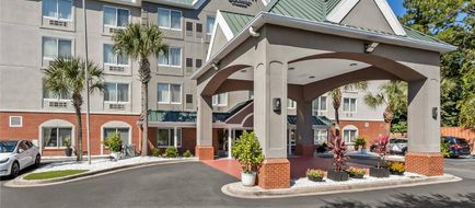Country Inn & Suites Charleston North Exterior
