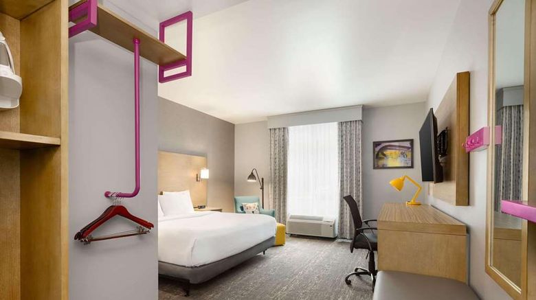 <b>Park Inn By Radisson Florence Room</b>. Images powered by <a href="https://iceportal.shijigroup.com/" title="IcePortal" target="_blank">IcePortal</a>.