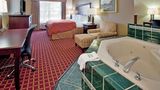 <b>Country Inn & Suites Columbia Suite</b>. Images powered by <a href="https://iceportal.shijigroup.com/" title="IcePortal" target="_blank">IcePortal</a>.