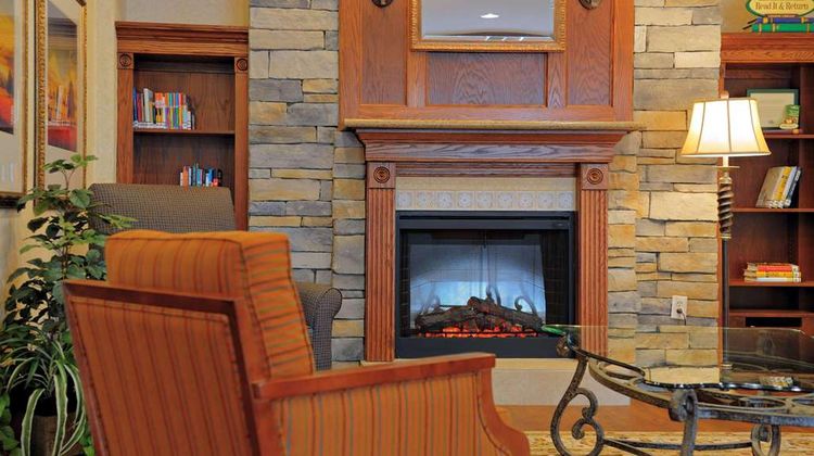 Country Inn & Suites Columbia at Harbison Lobby