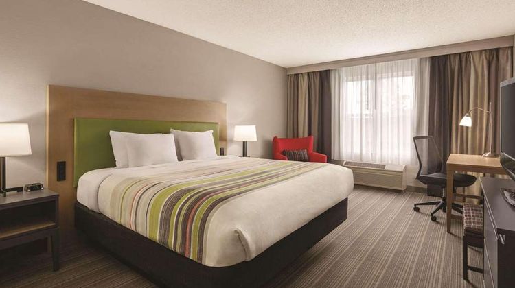 Country Inn & Suites Beaufort West Room
